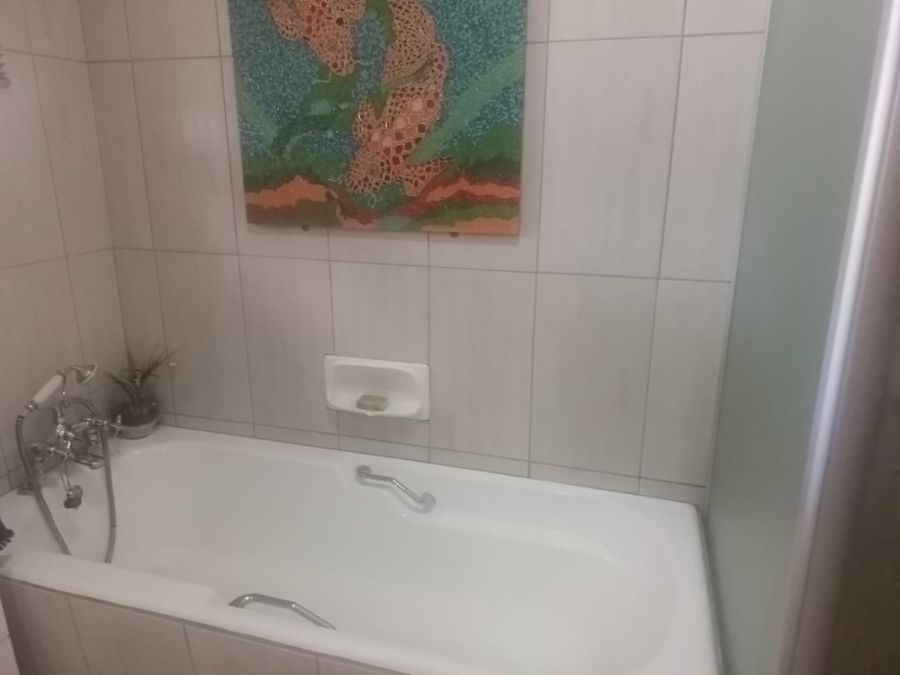 3 Bedroom Property for Sale in Beaconsfield Northern Cape